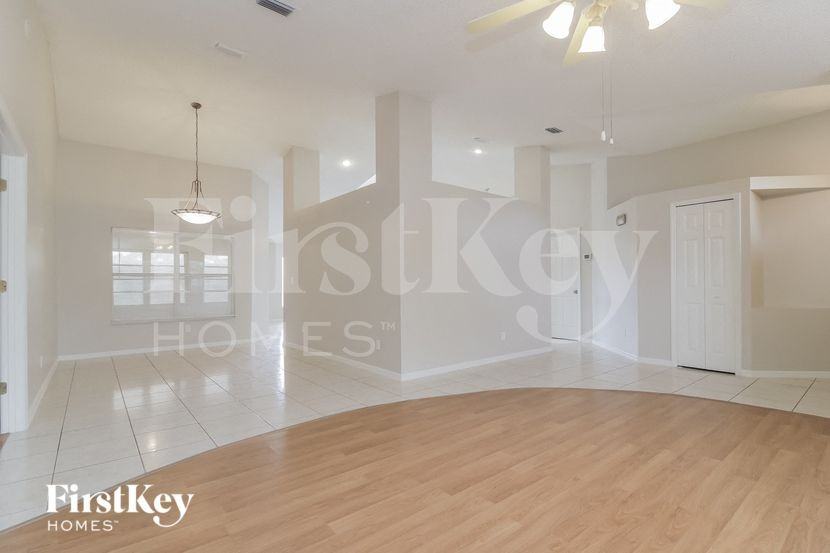 474 Awin Cir Se - Photo 3 of 15