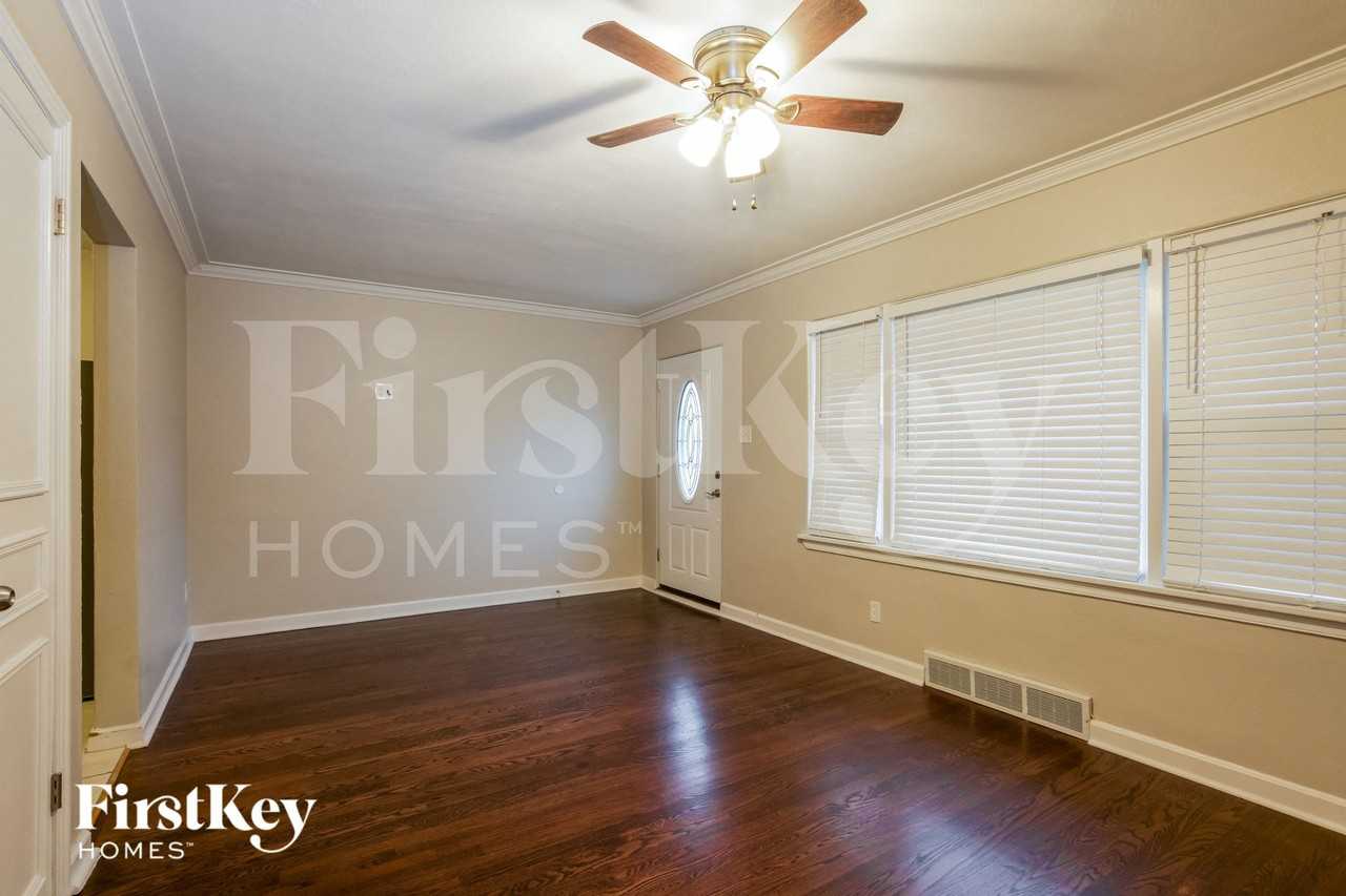 9946 Mackenzie Road - Photo 3 of 15