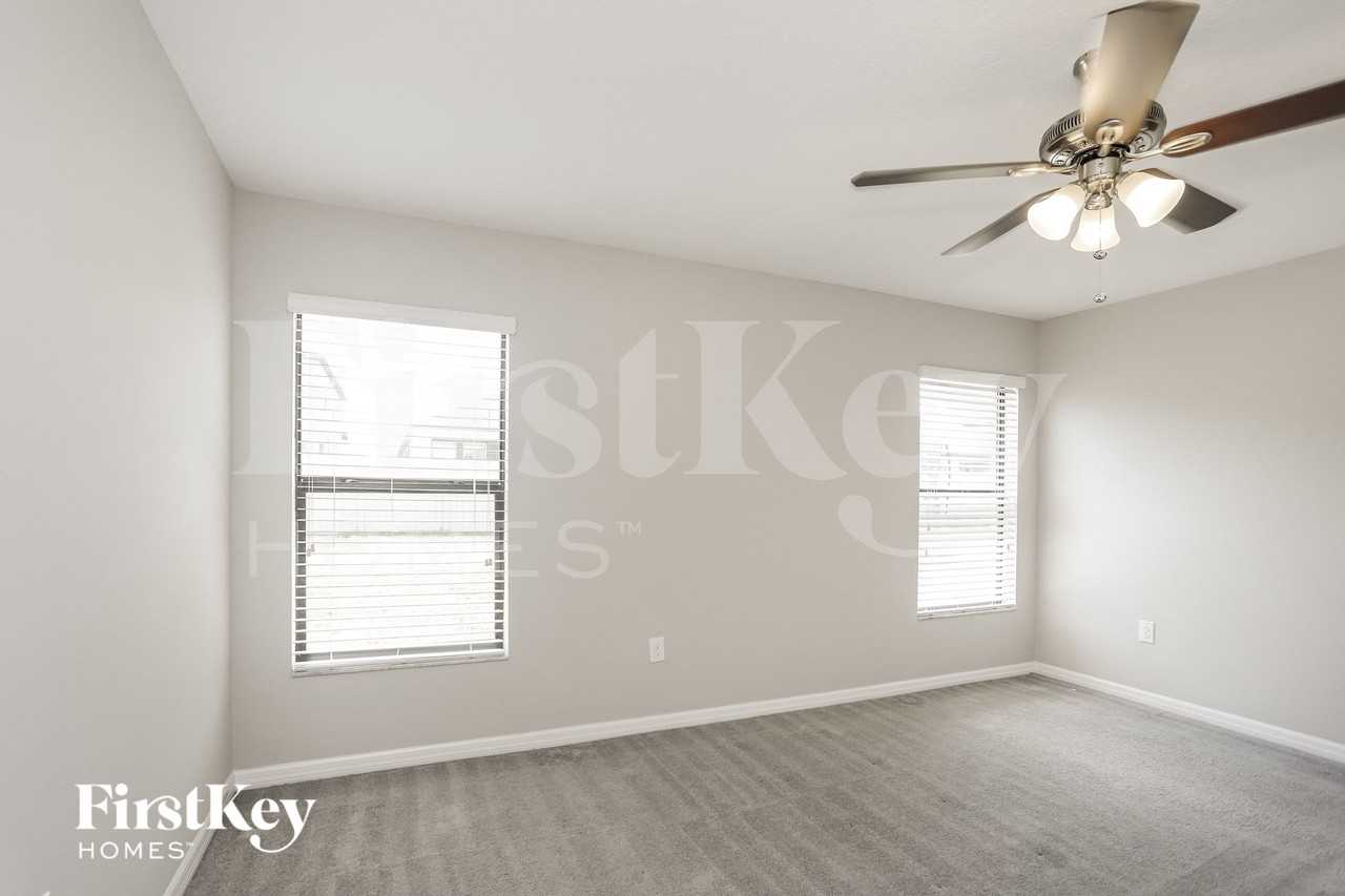 9628 Sage Creek Drive - Photo 6 of 15