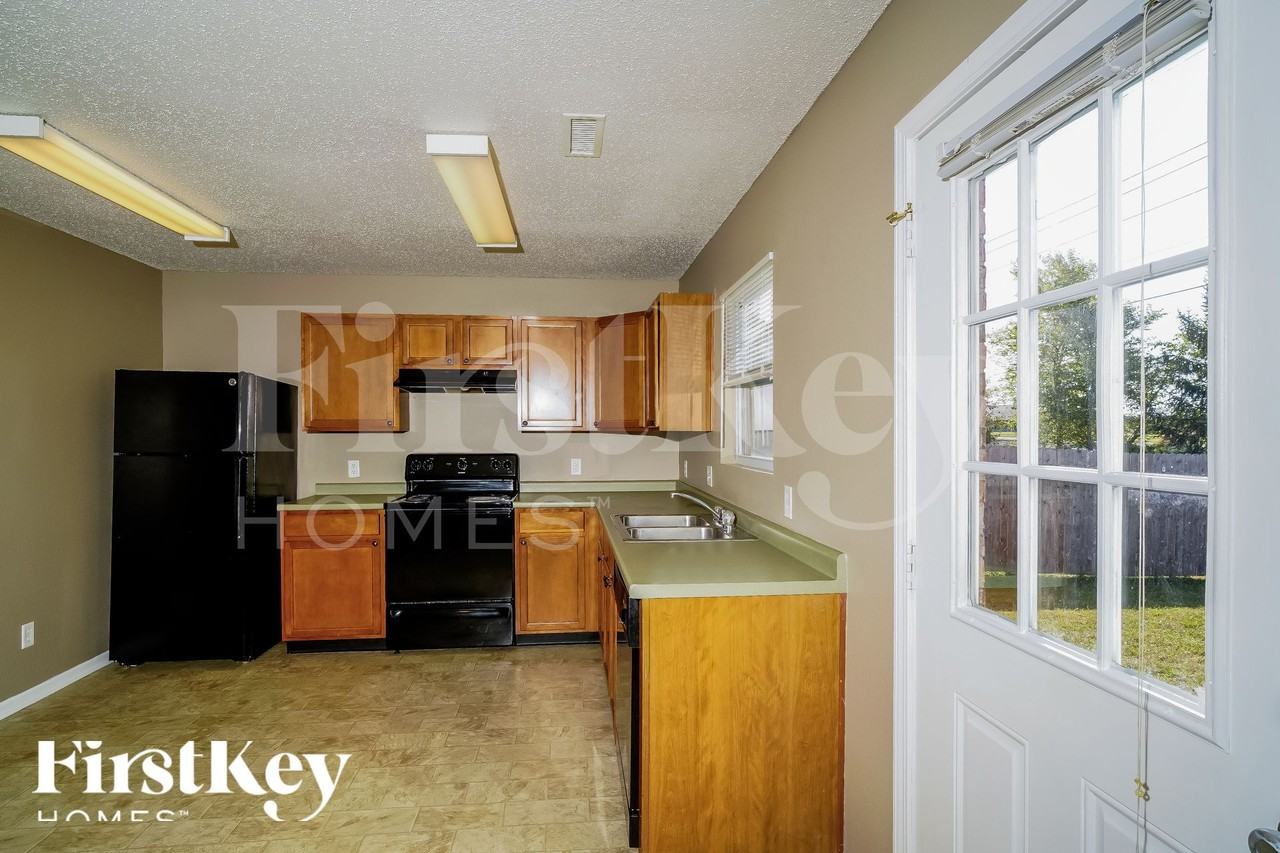 959 Shenandoah Way - Photo 7 of 18