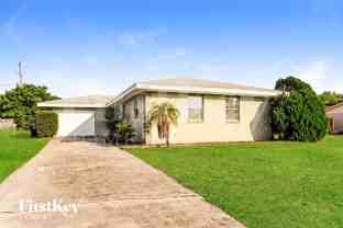 839 Sherwood Drive - Photo 1 of 1