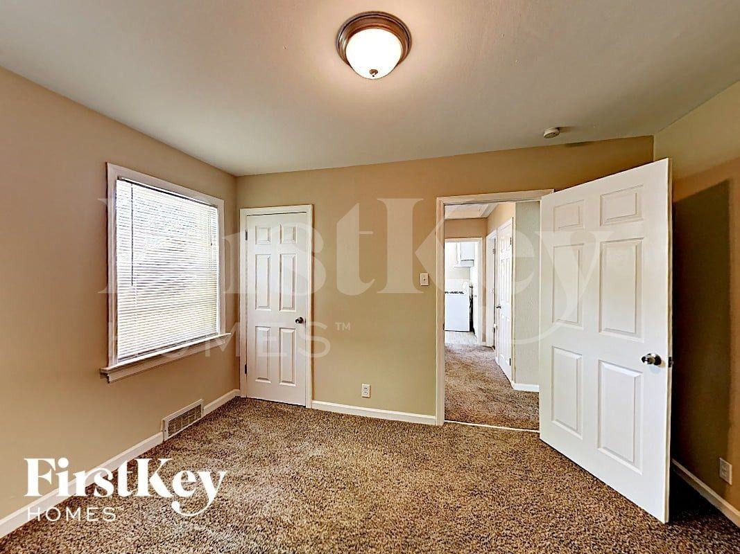 815 Saint Jean St - Photo 7 of 14