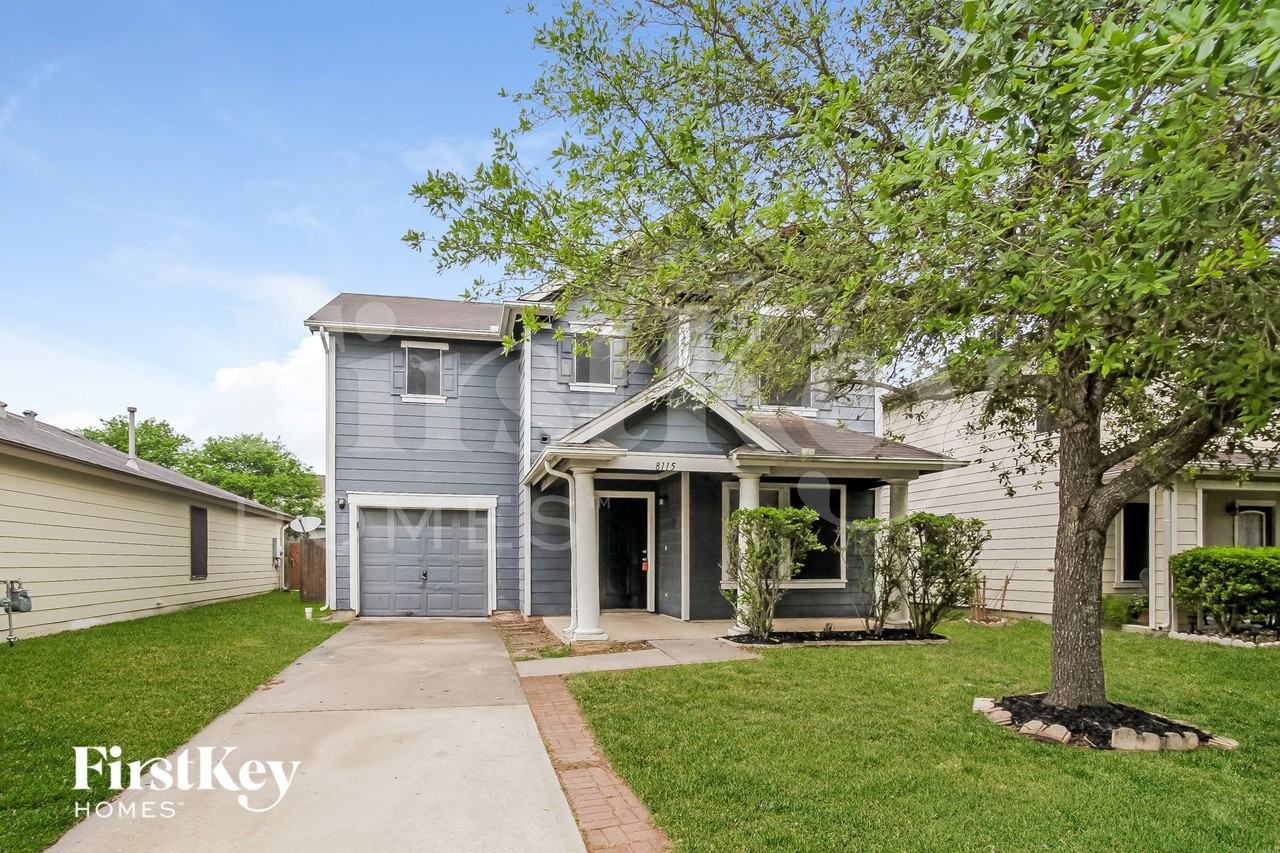 8115 Villandry Ln - Photo 2 of 15