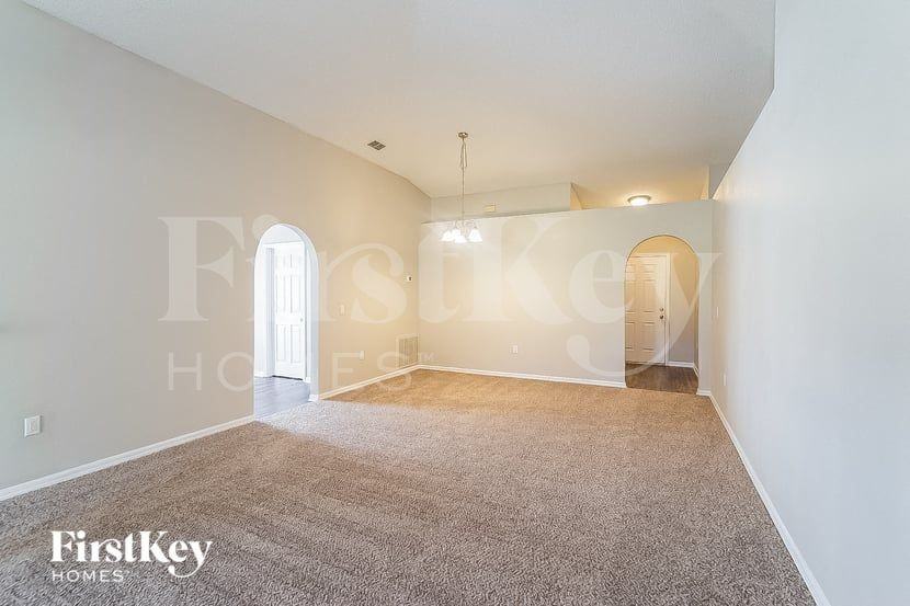 7343 Gum Tree Rd - Photo 3 of 15