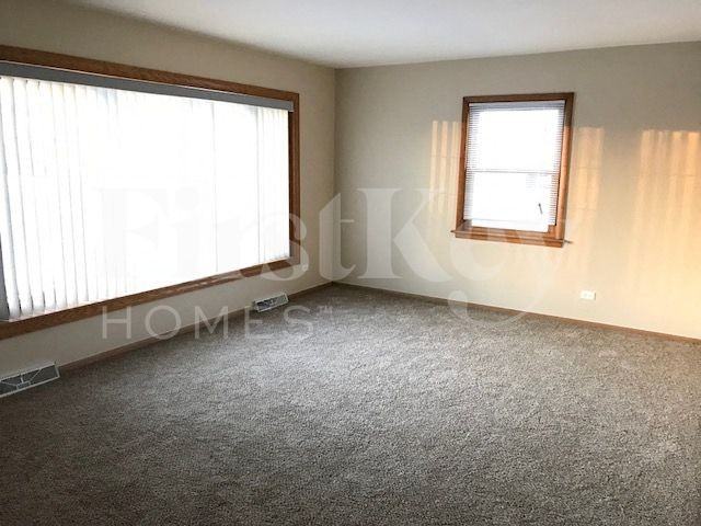 701 E 162nd Pl - Photo 2 of 11