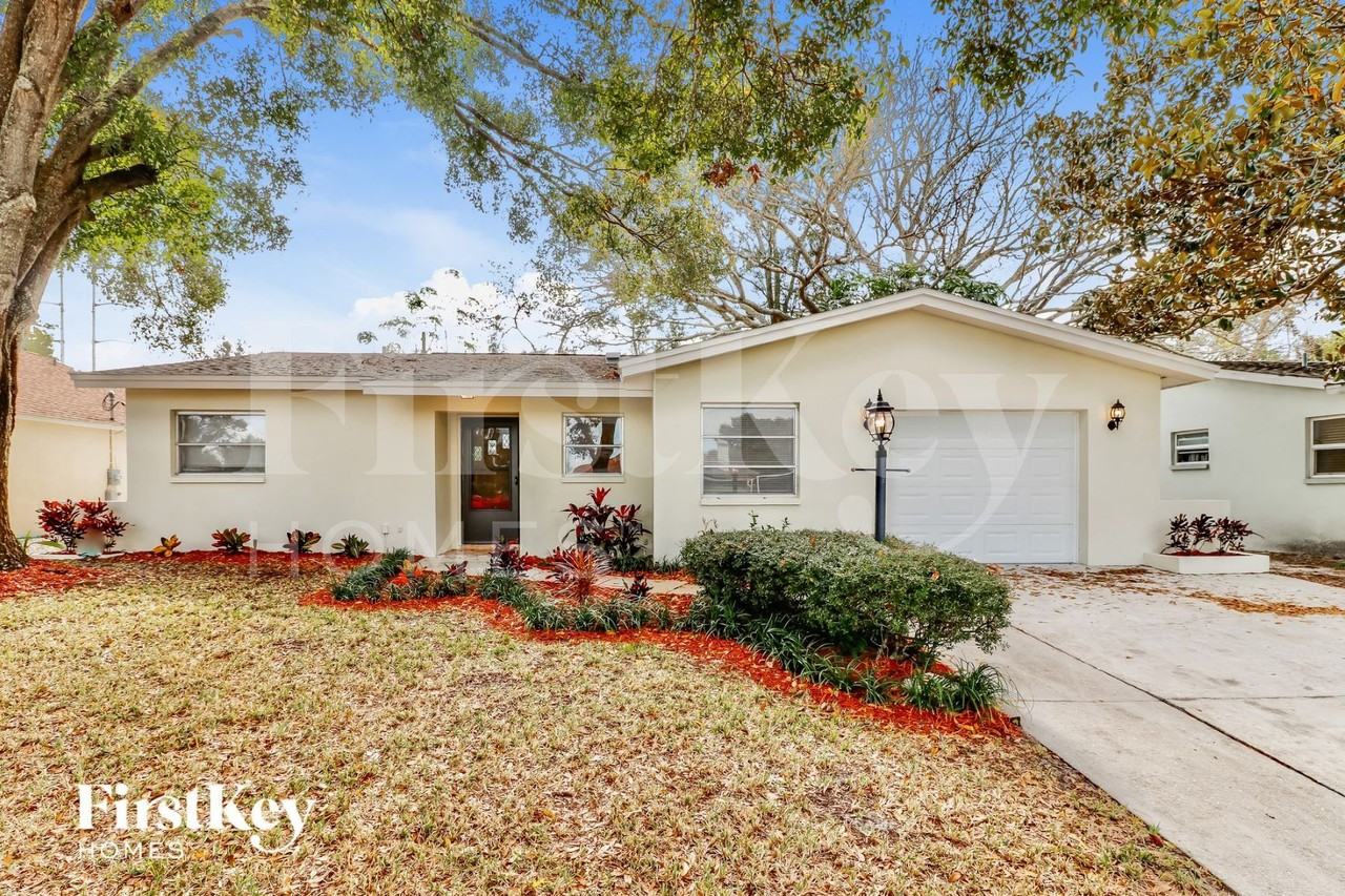 6910 297th Avenue North