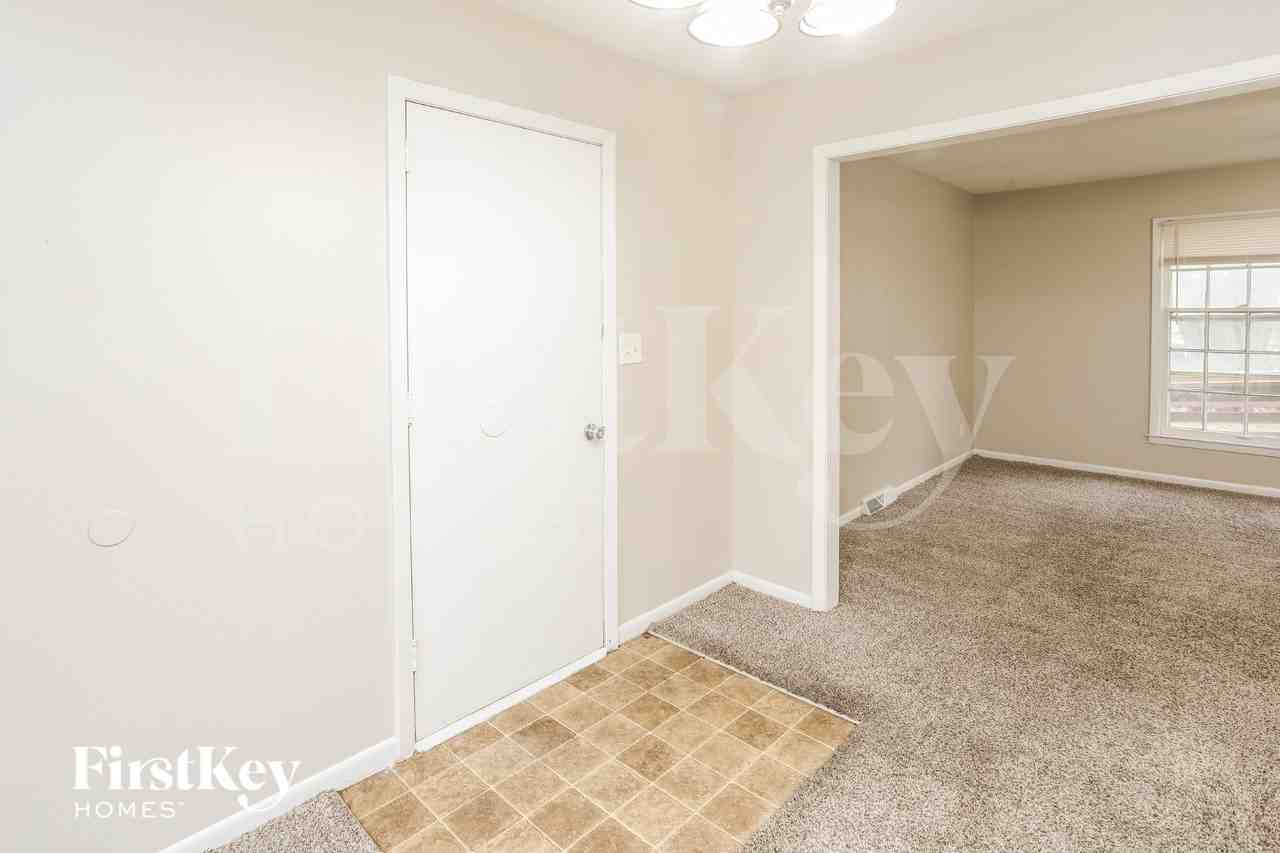 6900 East 85th Terrace - Photo 6 of 15