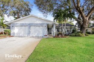 6710 22nd Avenue West - Photo 1 of 1