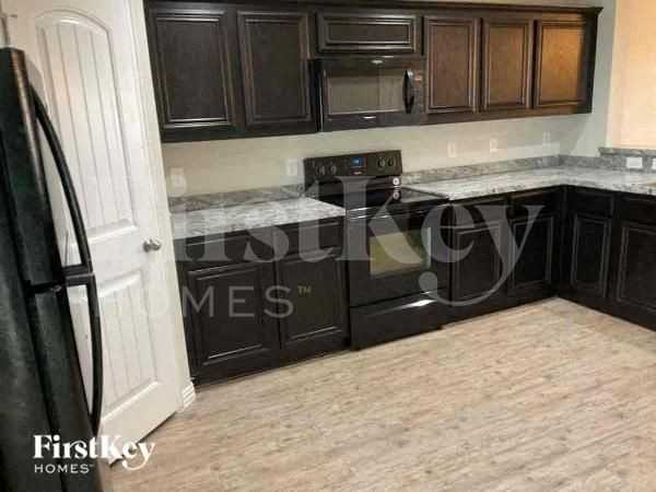 664 River Garden Drive - Photo 5 of 10