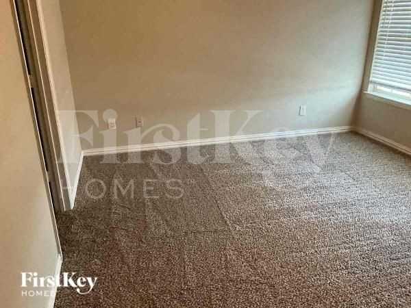 664 River Garden Drive - Photo 7 of 10