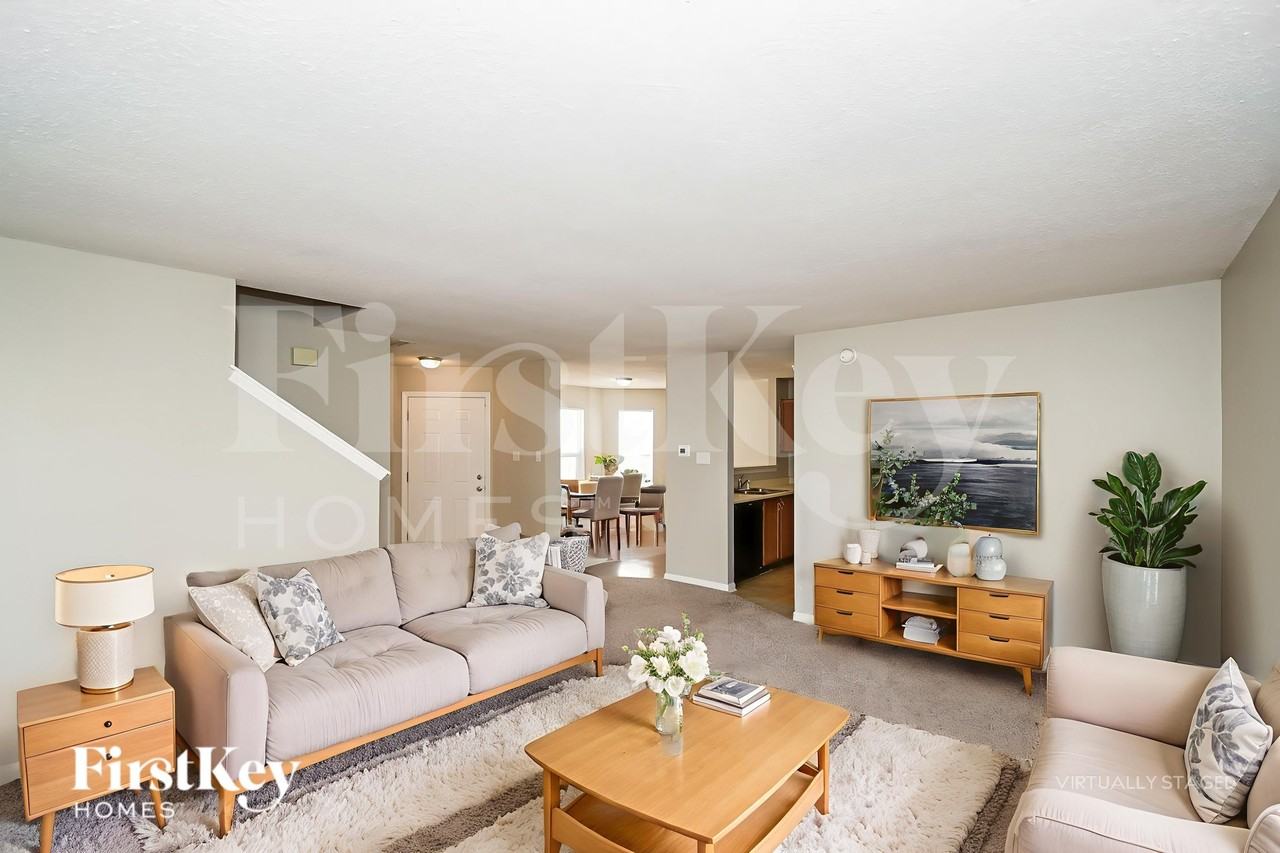 6616 West Kinnerton Drive - Photo 4 of 19