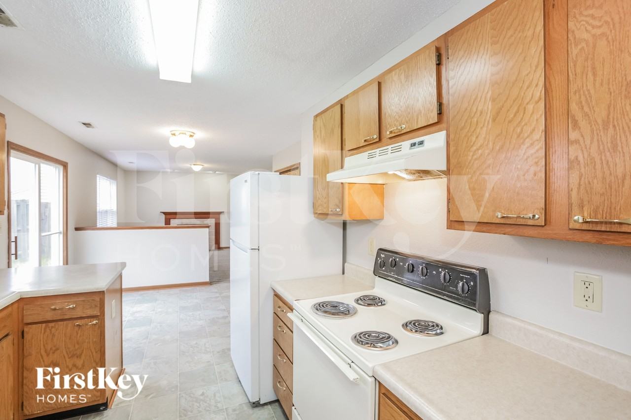 6602 Hazelhatch Dr - Photo 6 of 19