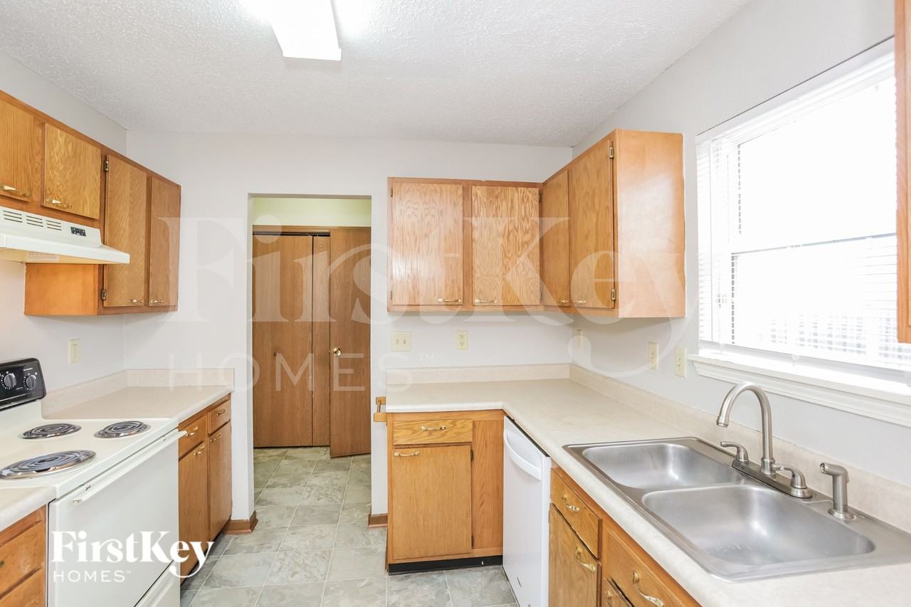 6602 Hazelhatch Dr - Photo 7 of 19