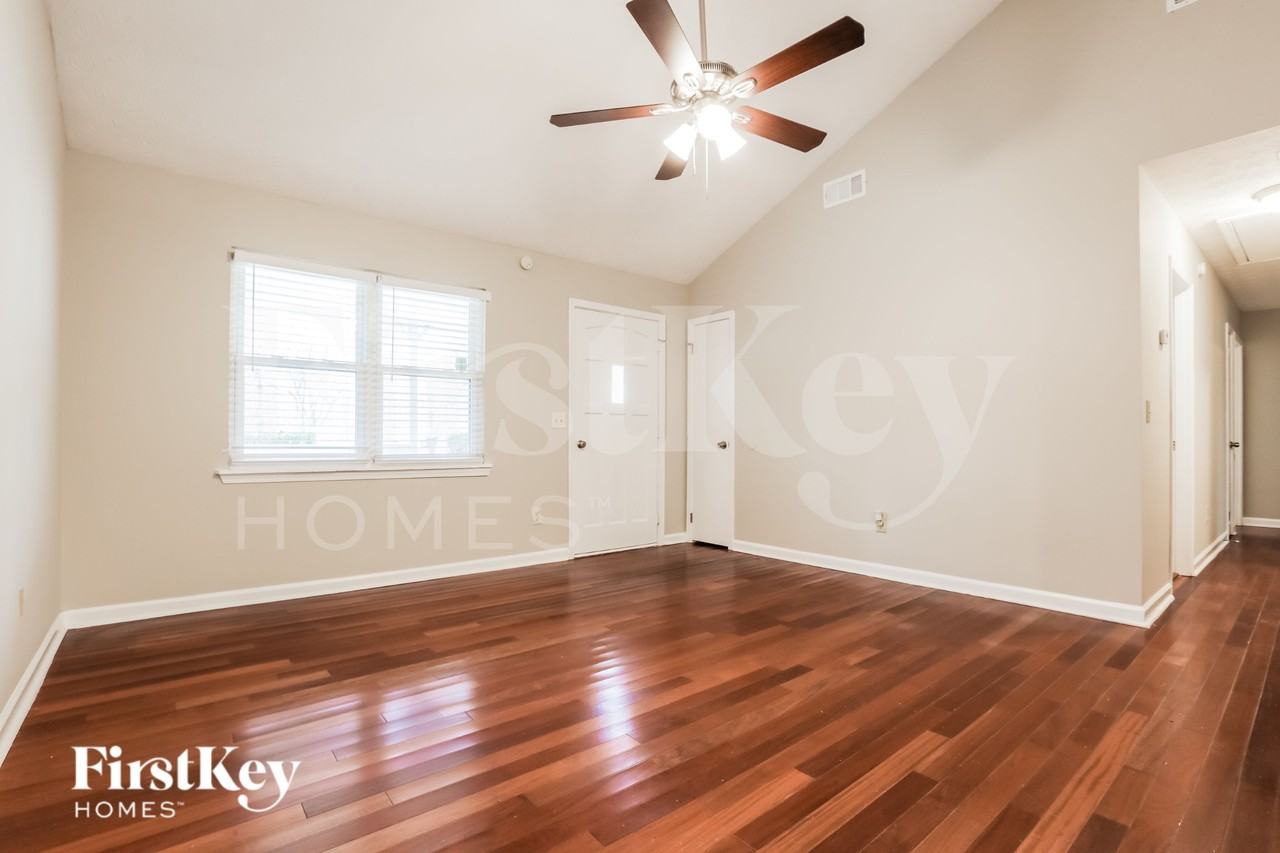 6585 Evans Dr - Photo 5 of 18