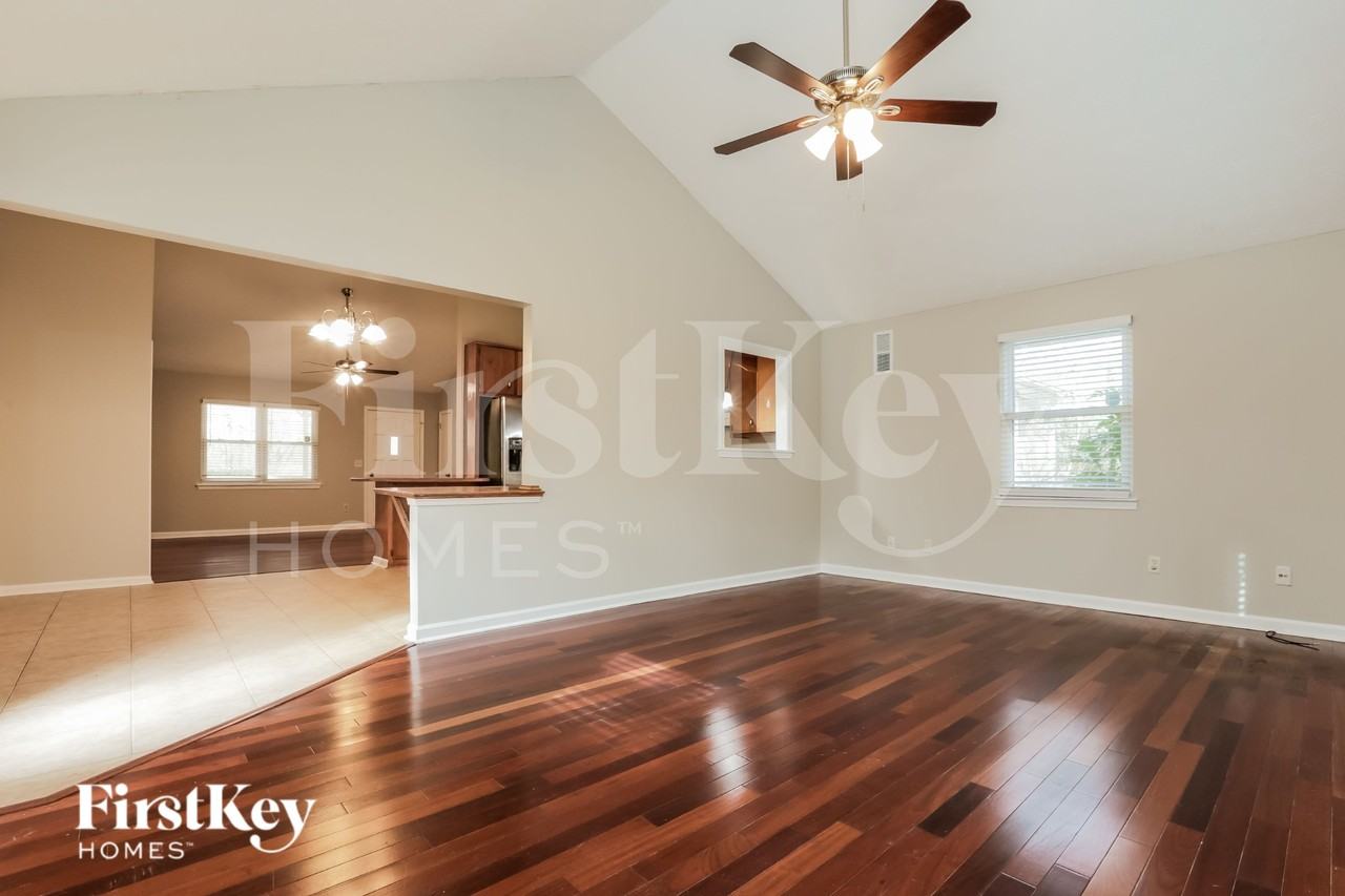 6585 Evans Dr - Photo 6 of 18