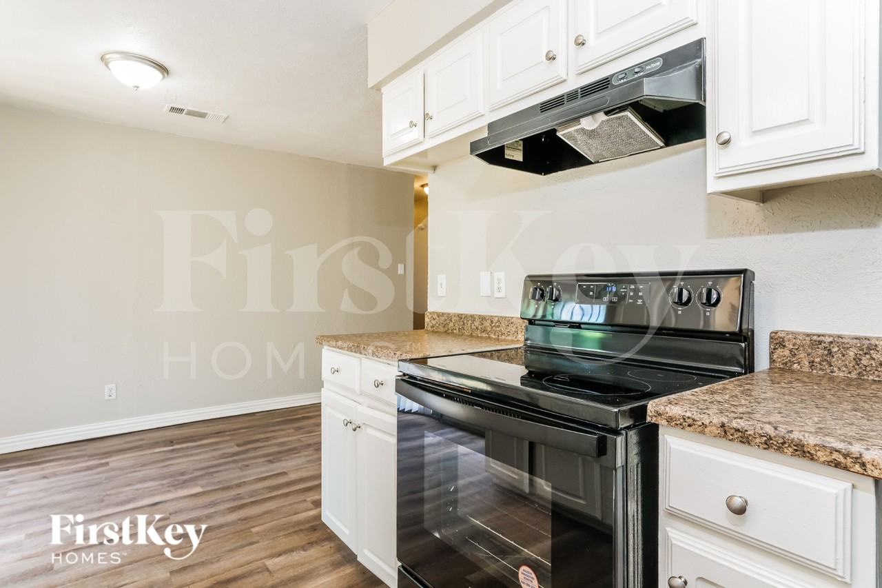 6530 Gentle River Drive - Photo 6 of 16