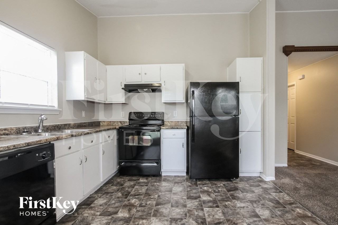 6479 Hazelhatch Dr - Photo 5 of 15