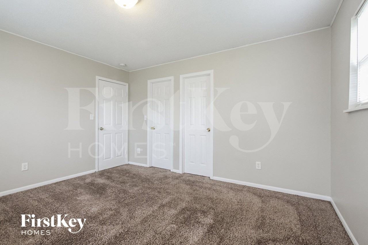 6479 Hazelhatch Dr - Photo 6 of 15