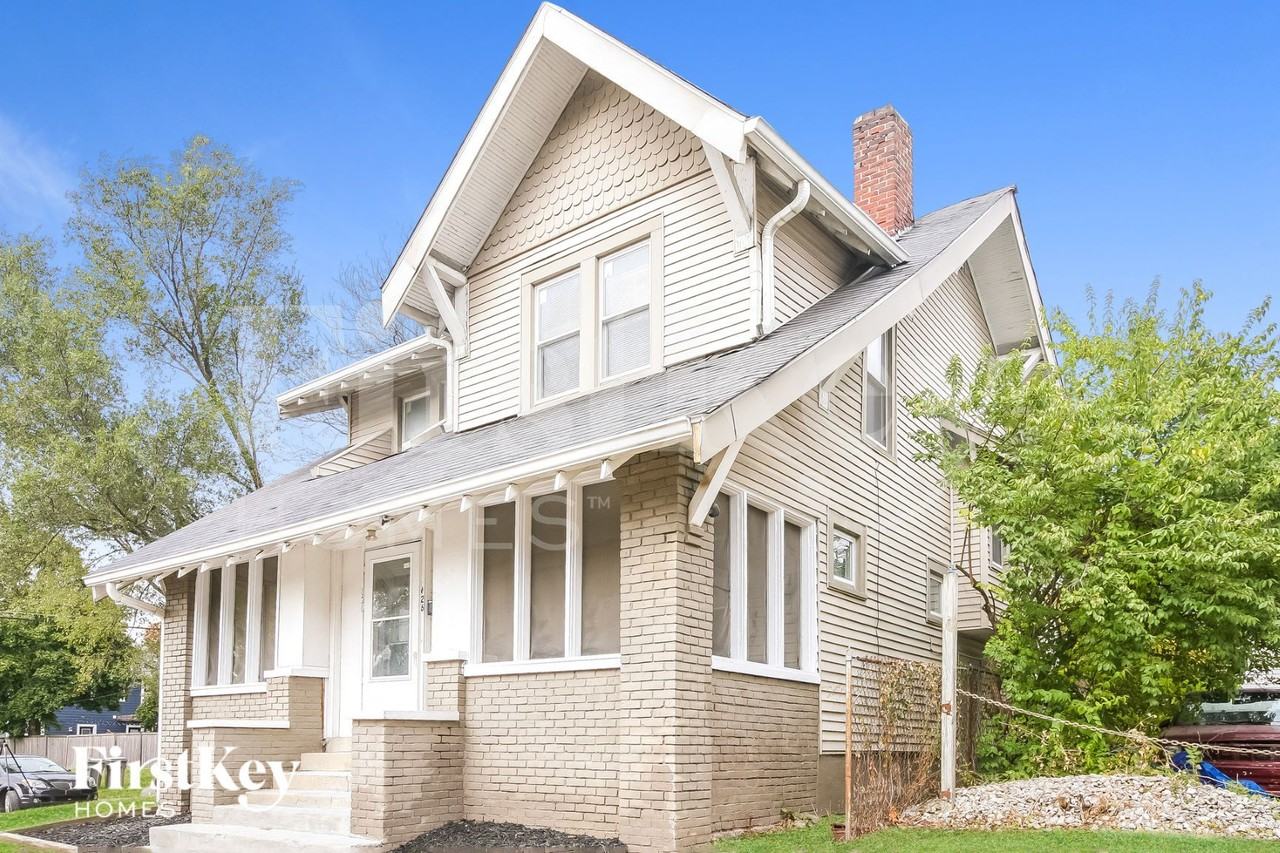 626 East 25th Street - Photo 3 of 15