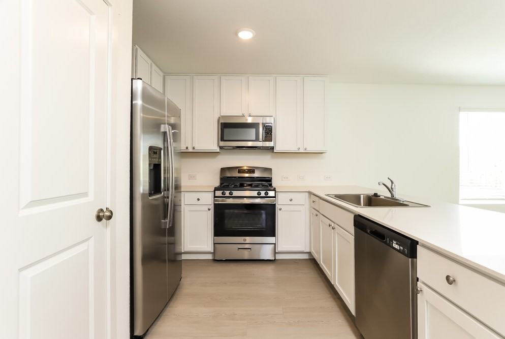 298 Jax Loop - Photo 7 of 16