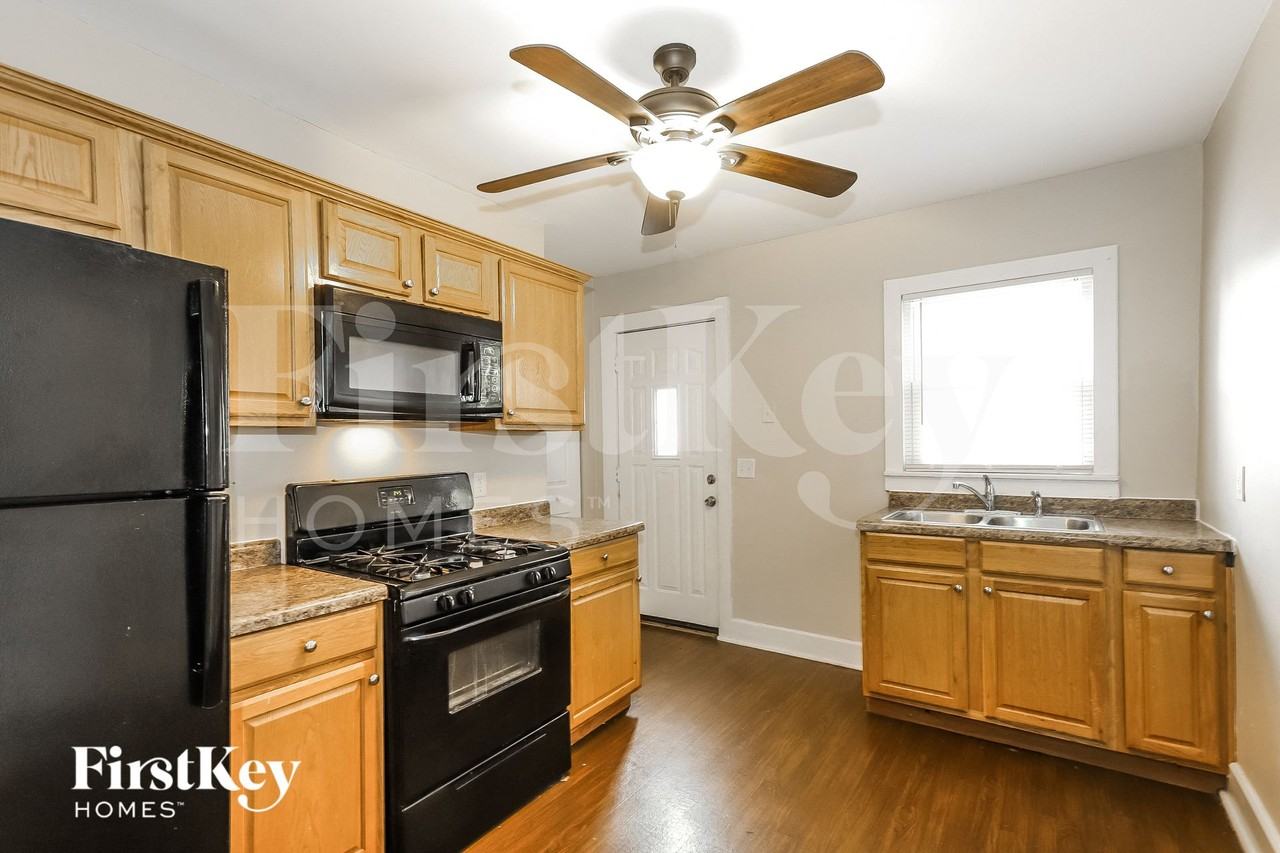 609 North Ave - Photo 5 of 13