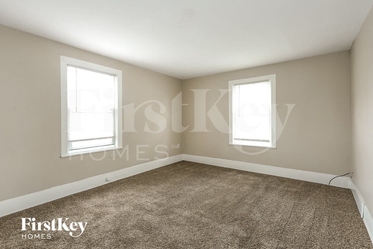 609 North Ave - Photo 7 of 13
