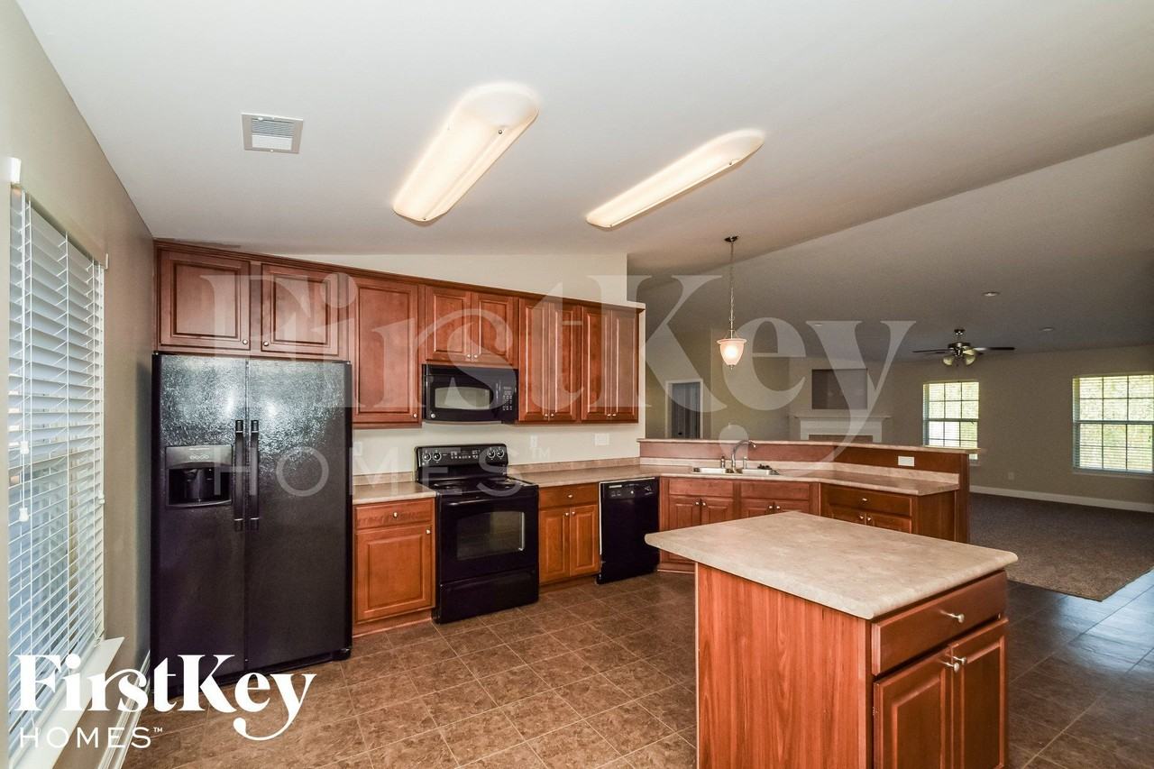 605 Hidden Brook Trail - Photo 6 of 15