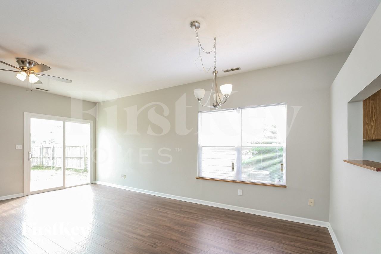 6029 Polonius Ln - Photo 4 of 15