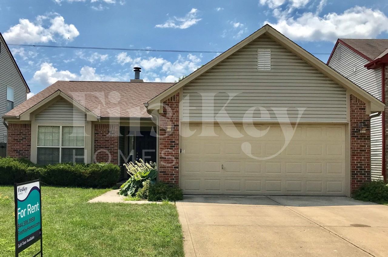 5923 Prairie Creek Drive