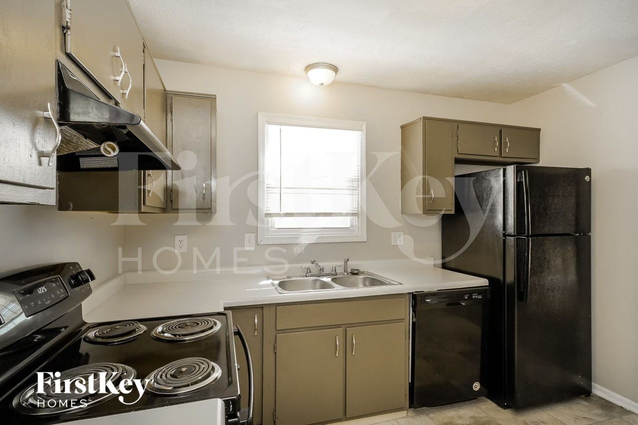 5717 Simmul - Photo 7 of 15