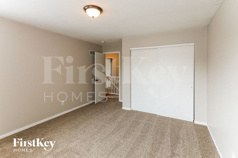 546 White Fence Dr - Photo 5 of 15