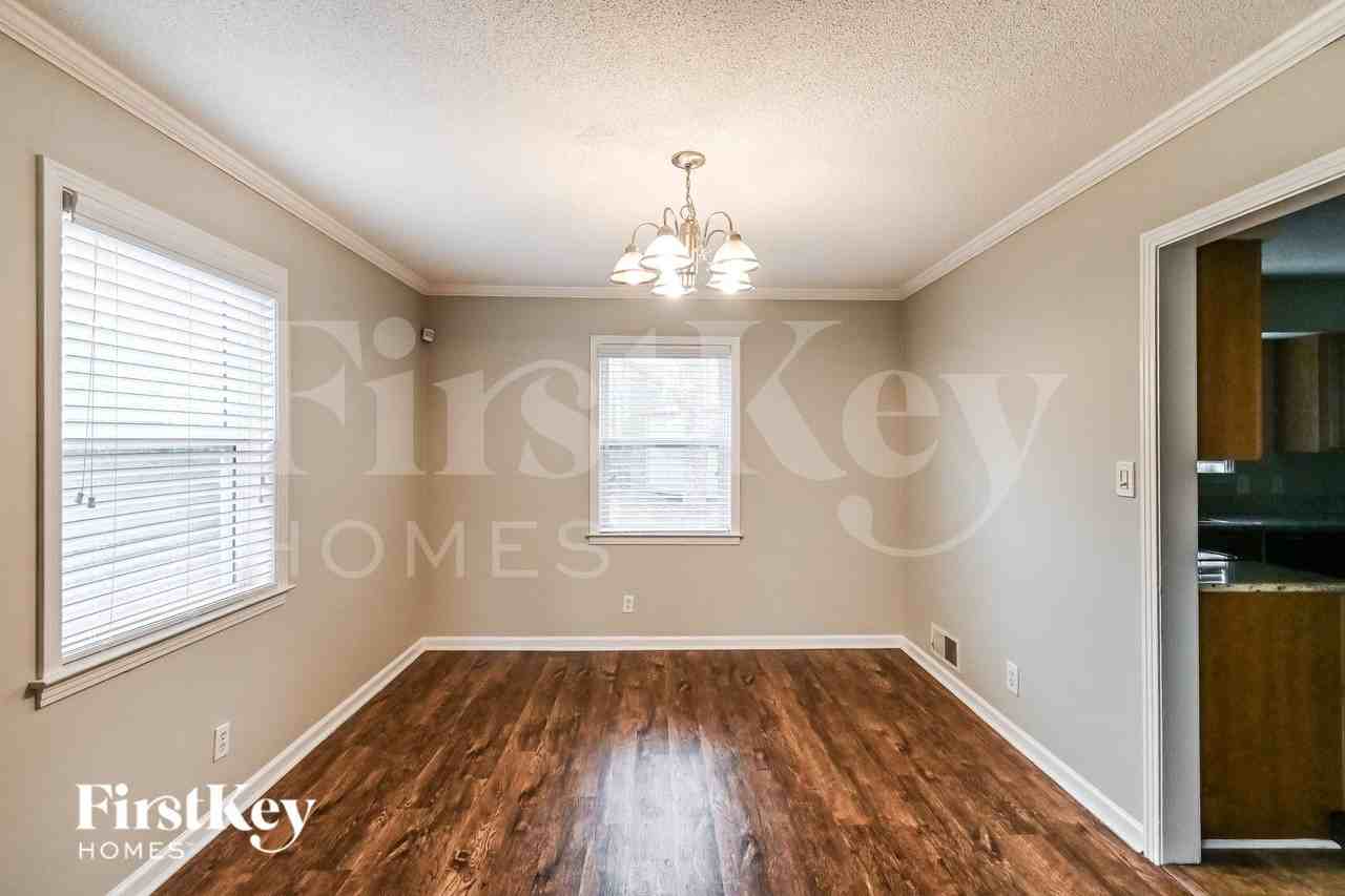 5457 Fincastle Cv - Photo 5 of 16