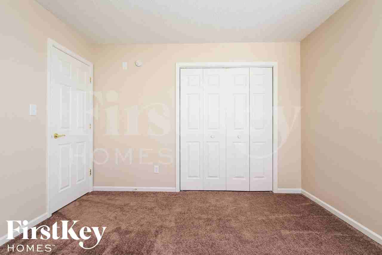 5404 Powder River Ct - Photo 7 of 15