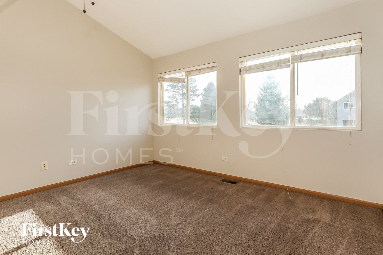 508 Springwood Dr - Photo 5 of 15