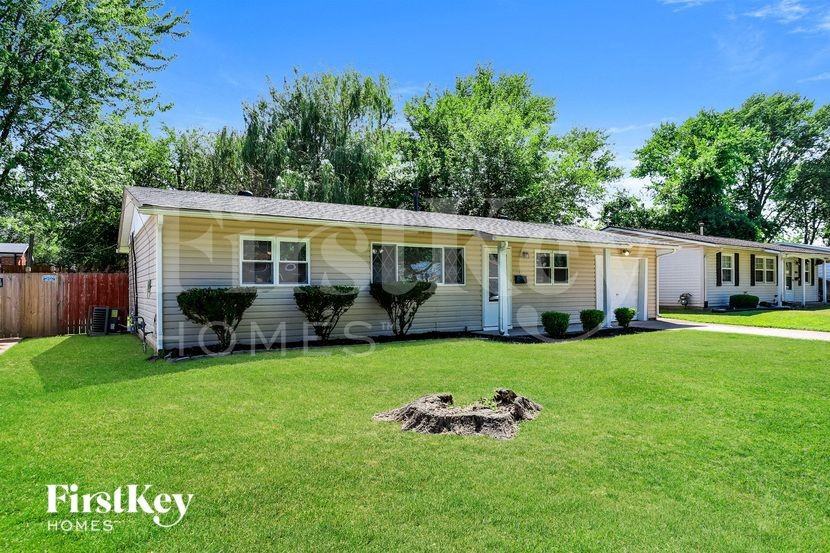 508 Saratoga Ln - Photo 2 of 15