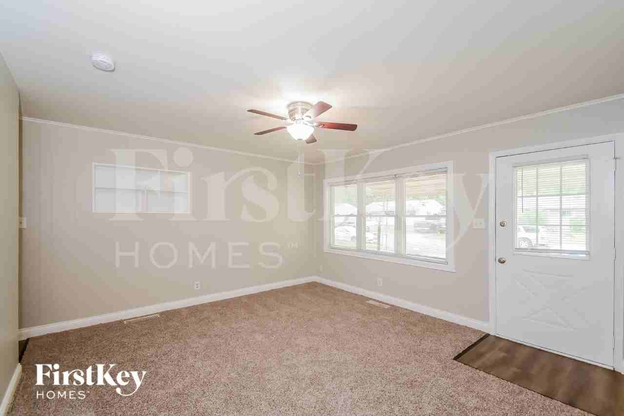 4931 Karen Dr - Photo 2 of 16