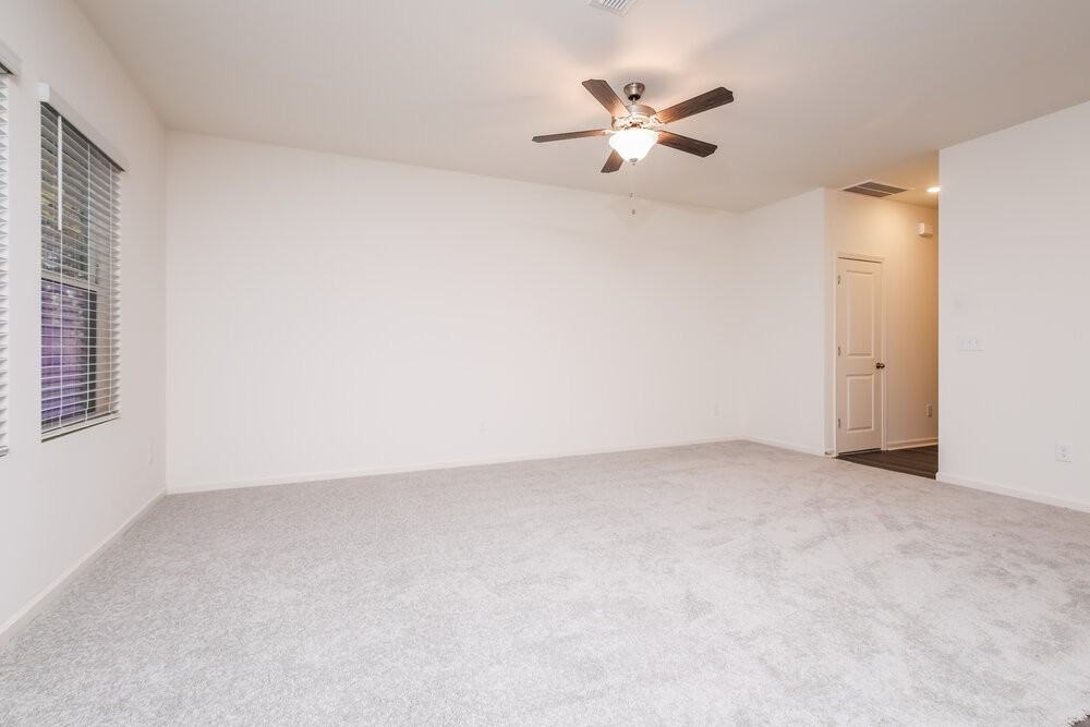 769 Shepards Rock Dr - Photo 5 of 17