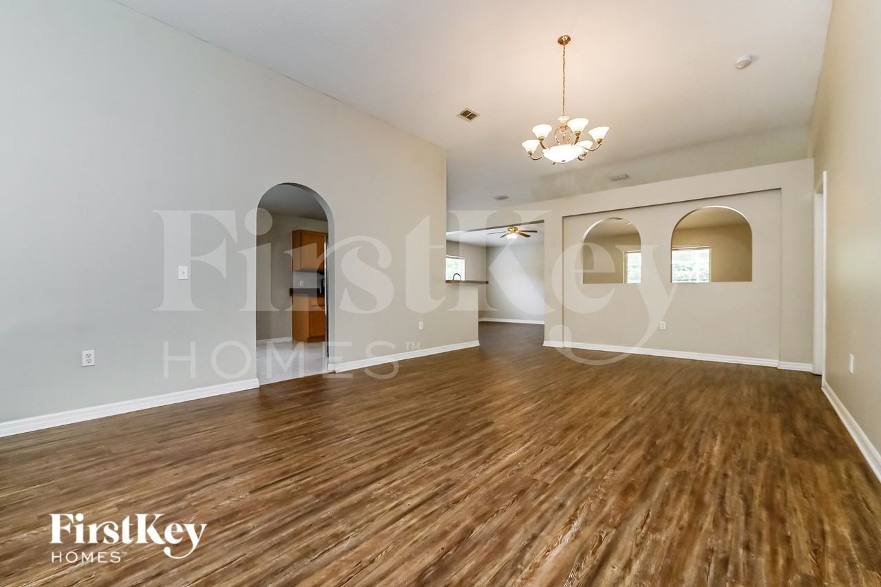 4704 Copper Canyon Blvd - Photo 6 of 16