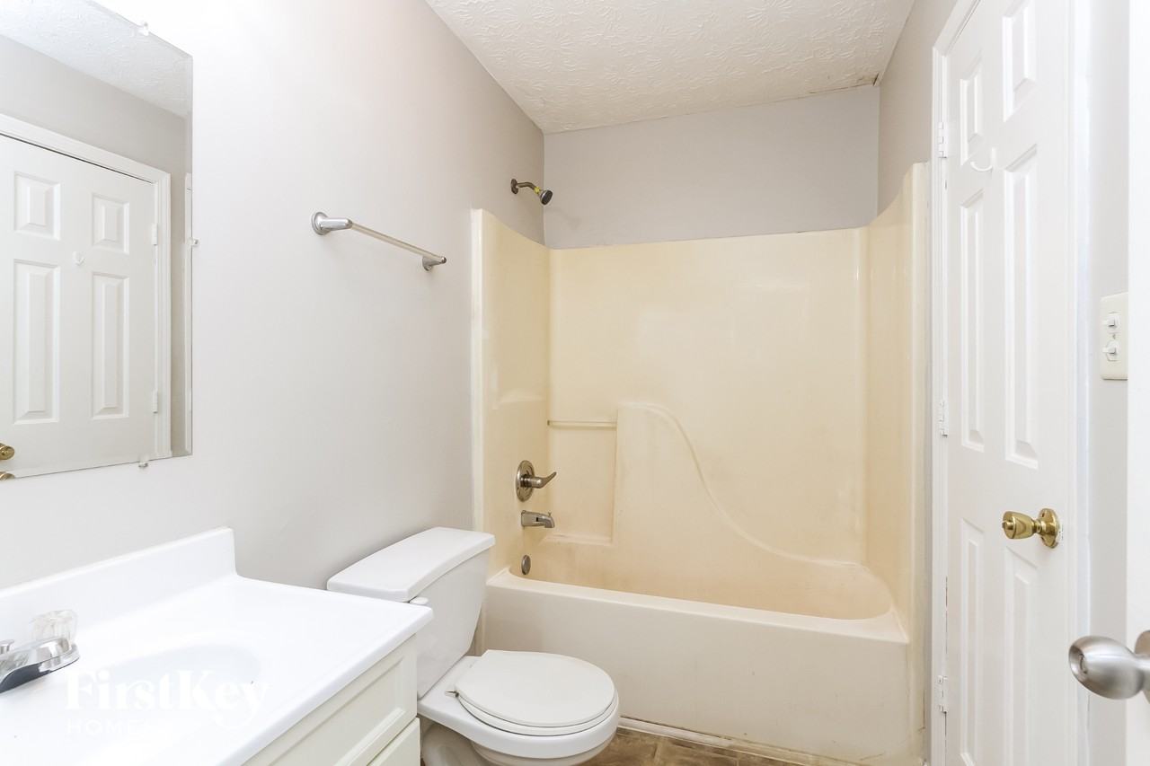 4217 Fairoaks Dr - Photo 7 of 15