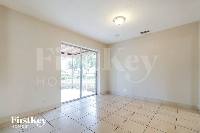 4180 Northwest 34th Way - Photo 6 of 16