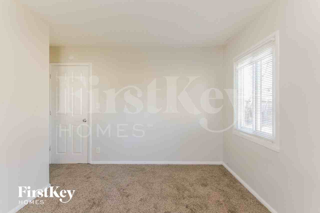 4014 Red Bird Dr - Photo 7 of 16