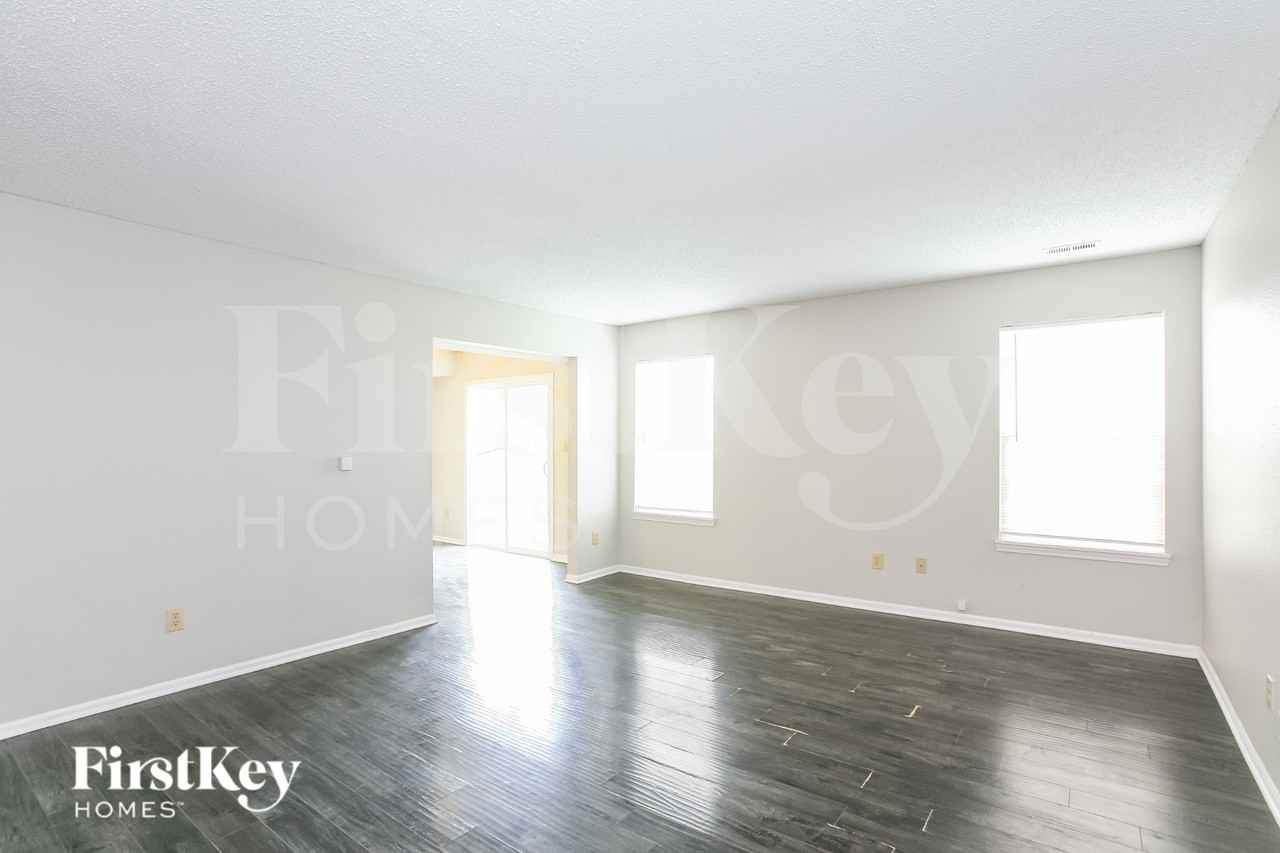 3943 Narrowleaf Ct - Photo 3 of 15