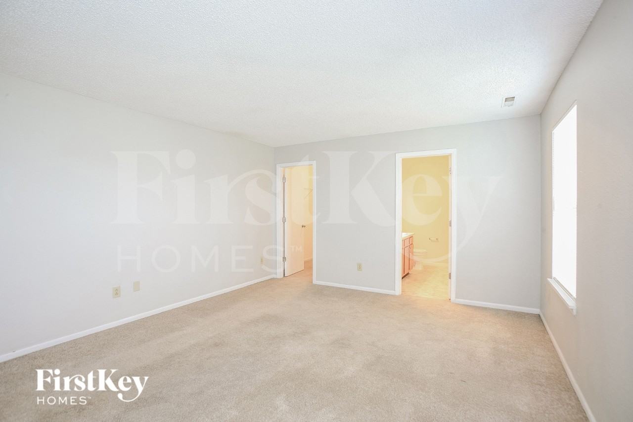 3943 Narrowleaf Ct - Photo 6 of 15