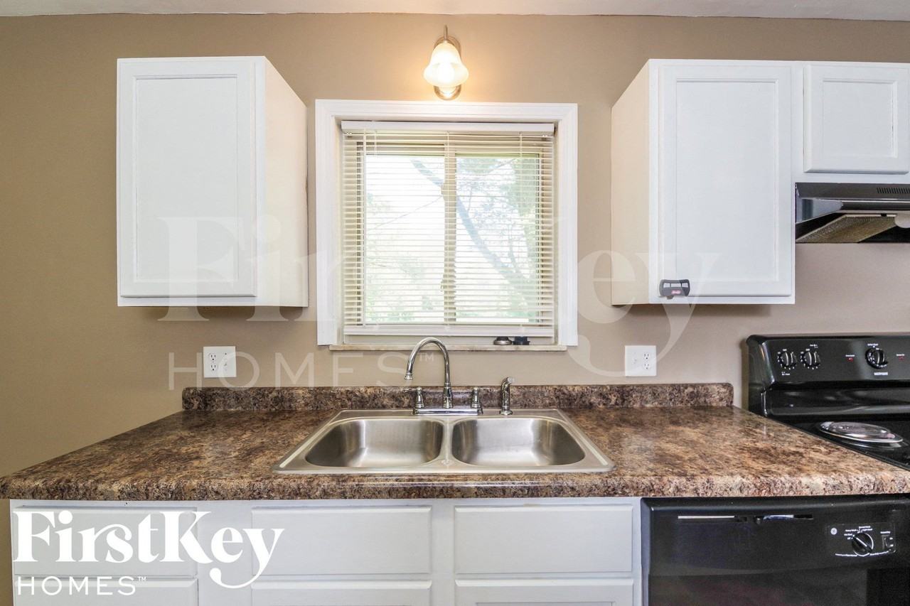 3880 W Smith Valley Rd - Photo 5 of 15