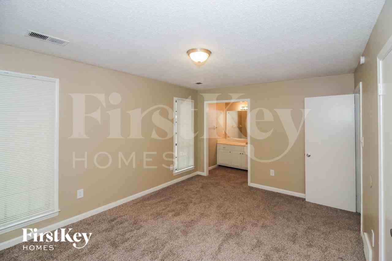 3833 Lucerne Dr - Photo 6 of 16