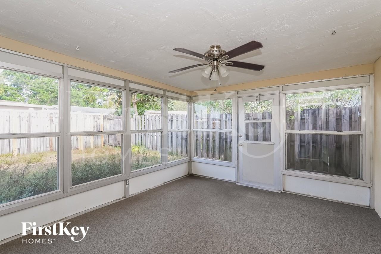 3625 Galway Dr - Photo 7 of 15