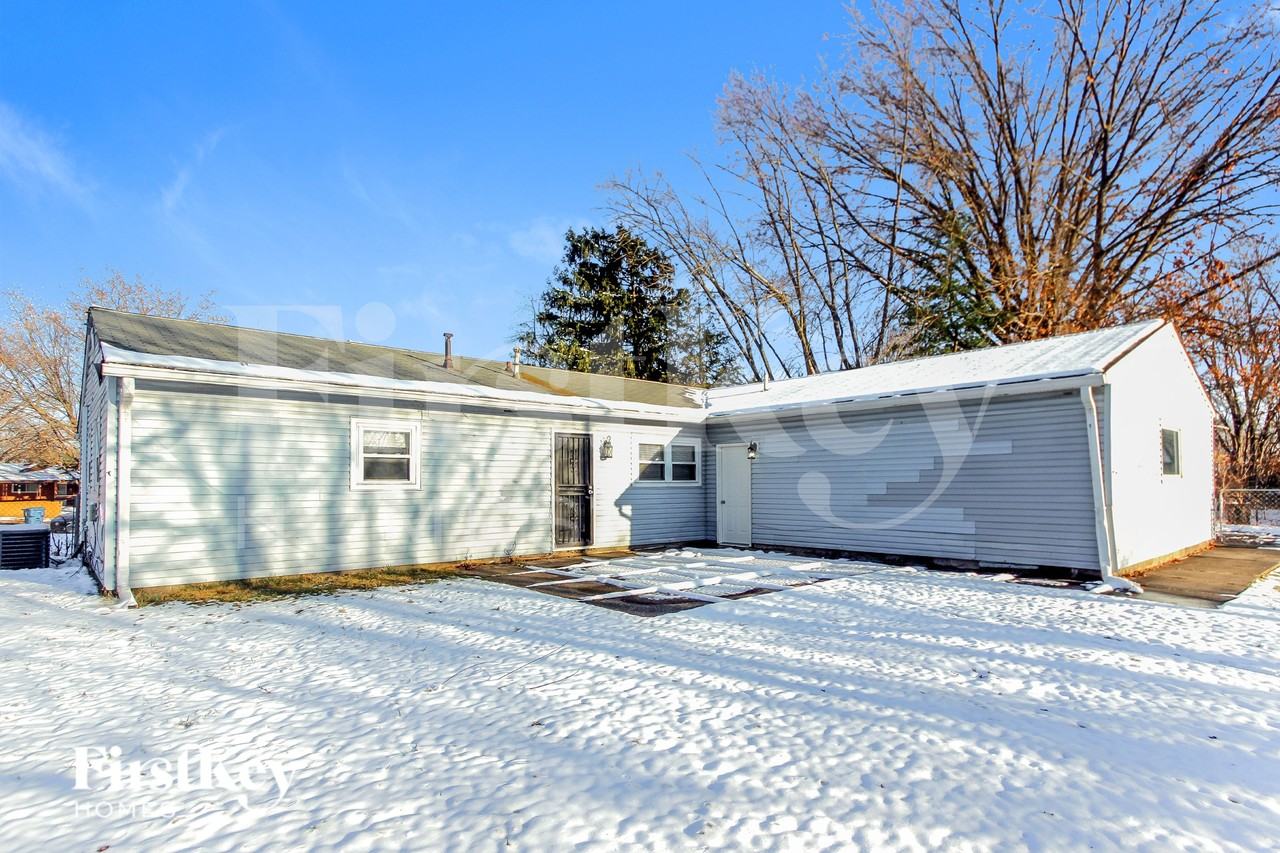 3446 Maura Ct - Photo 2 of 19