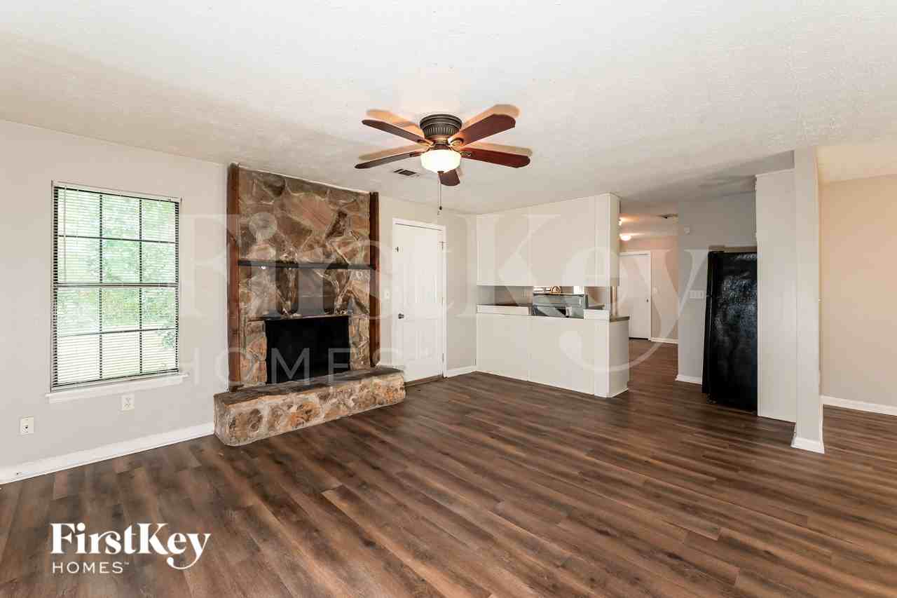 3345 Newcastle Way - Photo 4 of 16