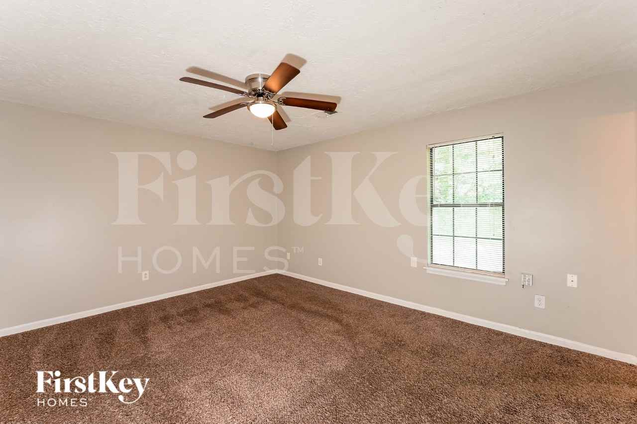 3345 Newcastle Way - Photo 7 of 16