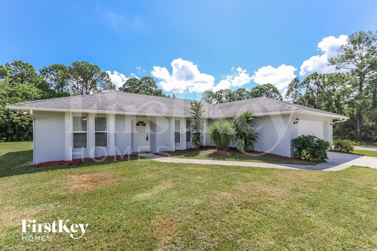 3265 Southwest Escarole Street - Photo 2 of 15